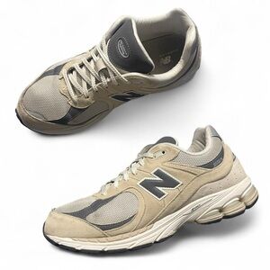 New Balance 2002R Size 13